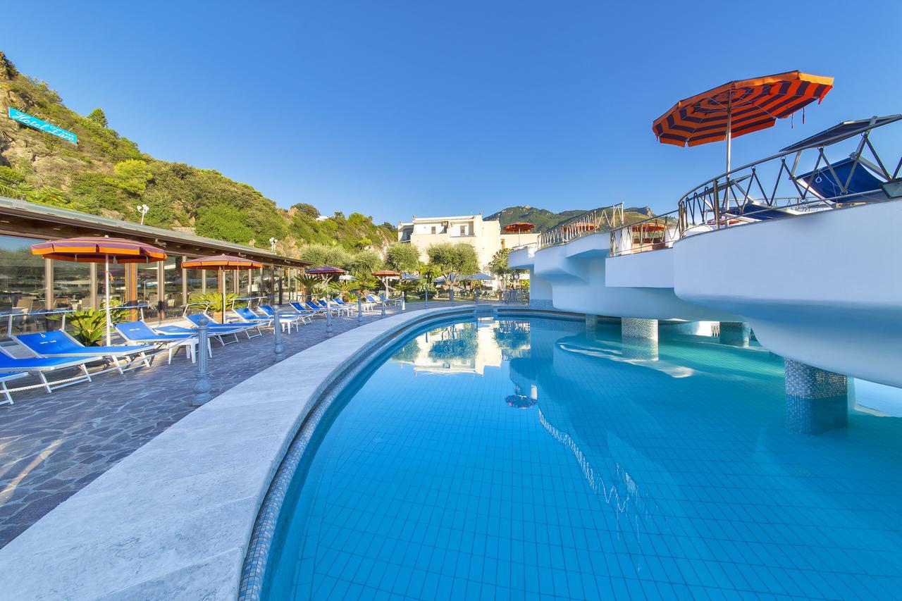 Hotel Zaro Lacco Ameno  Buitenkant foto